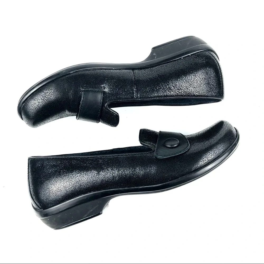 Dansko Womens Slip On Black Leather Loafer 36 (6)
